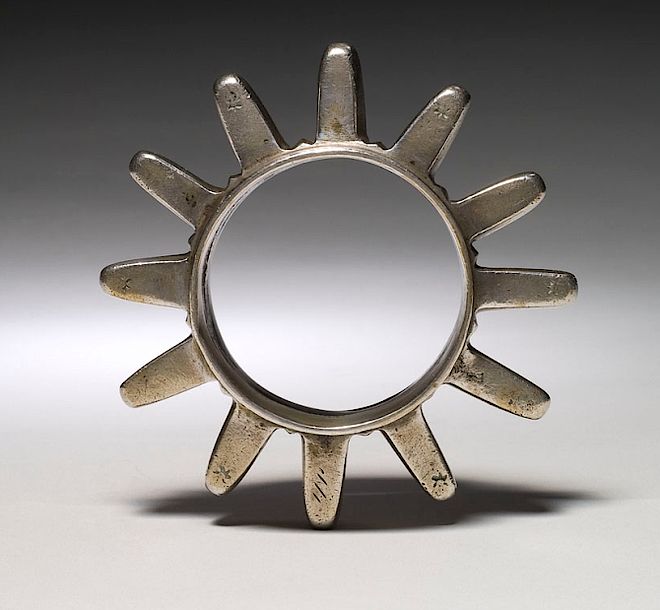 XX-wieczna marokańska bransoletka ze srebraBiżuteria artystyczna i antyczna w Seulu