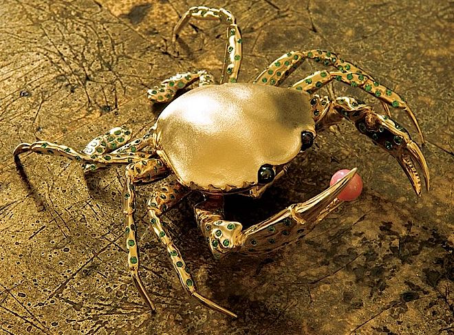 Broszka-krab Suzanne Syz. Kolorowa biżuteria Suzanne Syz
